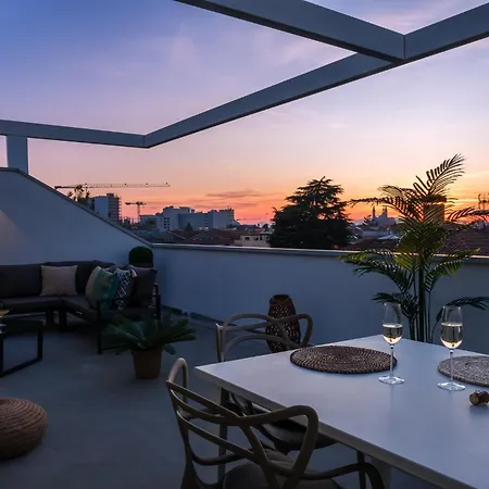 Lux Attic * 파도바