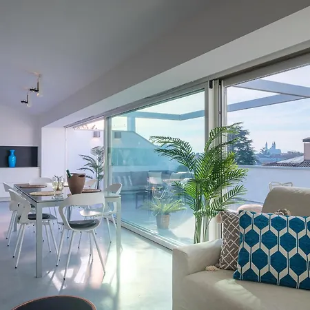 Lux Attic Apartamento